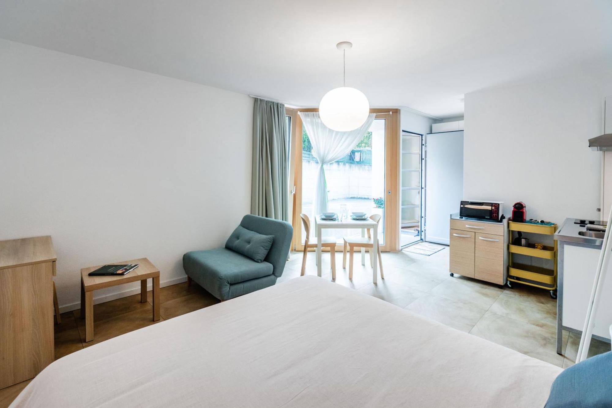 Apartamento Easy Flat Vezia, Indipendent Entrance, Free Parking Lugano Habitación foto