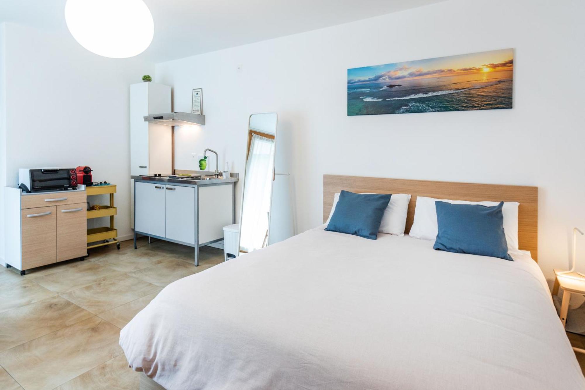 Apartamento Easy Flat Vezia, Indipendent Entrance, Free Parking Lugano Habitación foto